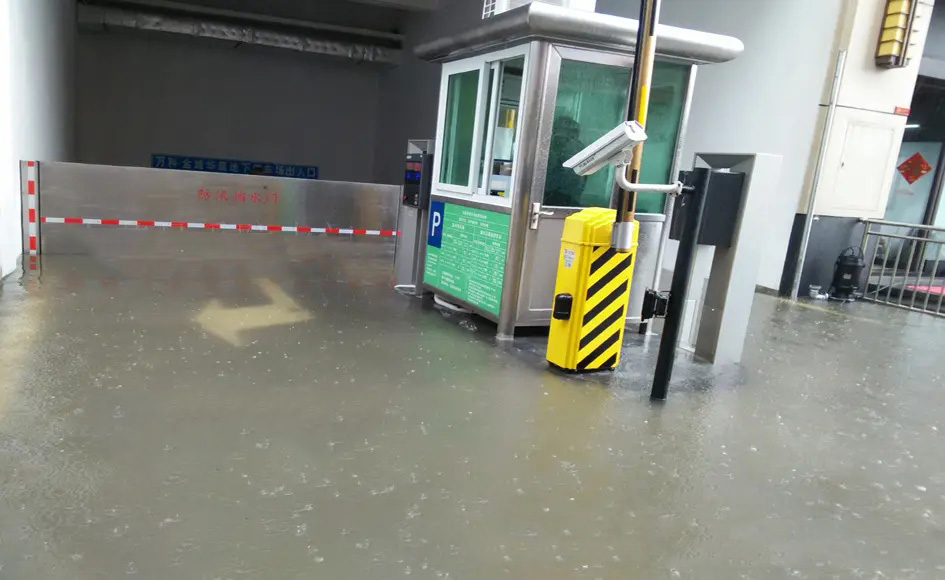 車庫防水国产CHINESE男男麻豆